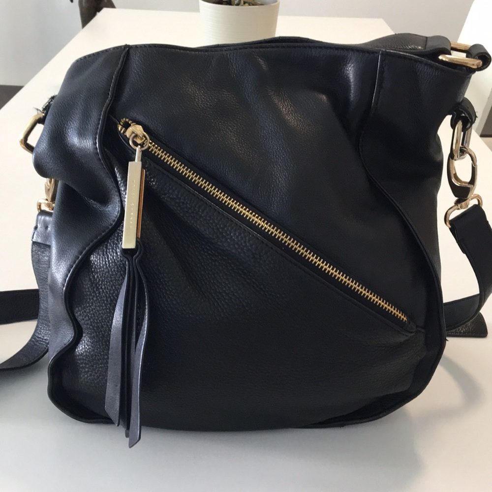 Black Kelsi Dagger Shoulder Bag